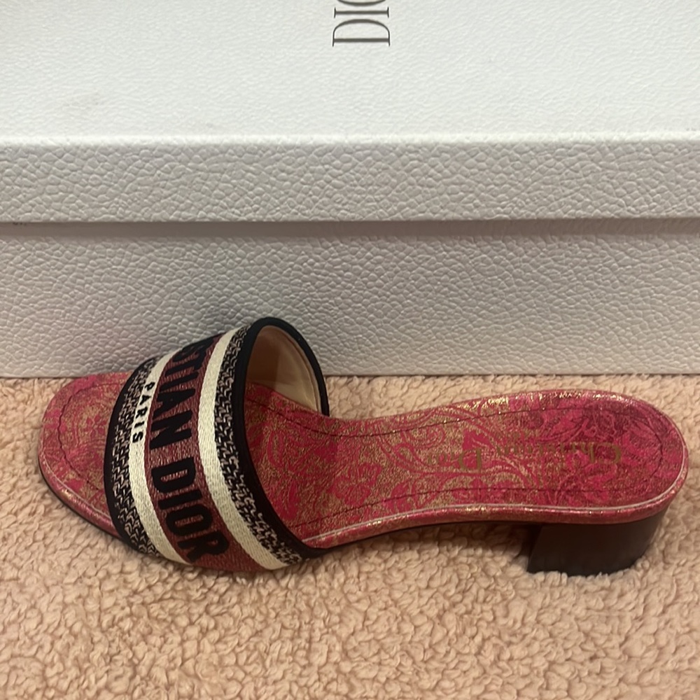 Christian Dior DWAY HEELED SLIDE New in box - Picture 8 of 13